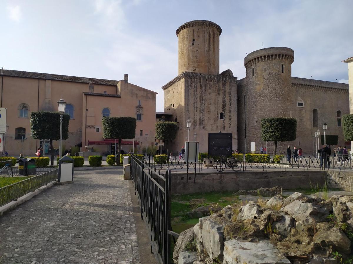 Casa Flora Fondi Centro Storico Leilighet Eksteriør bilde
